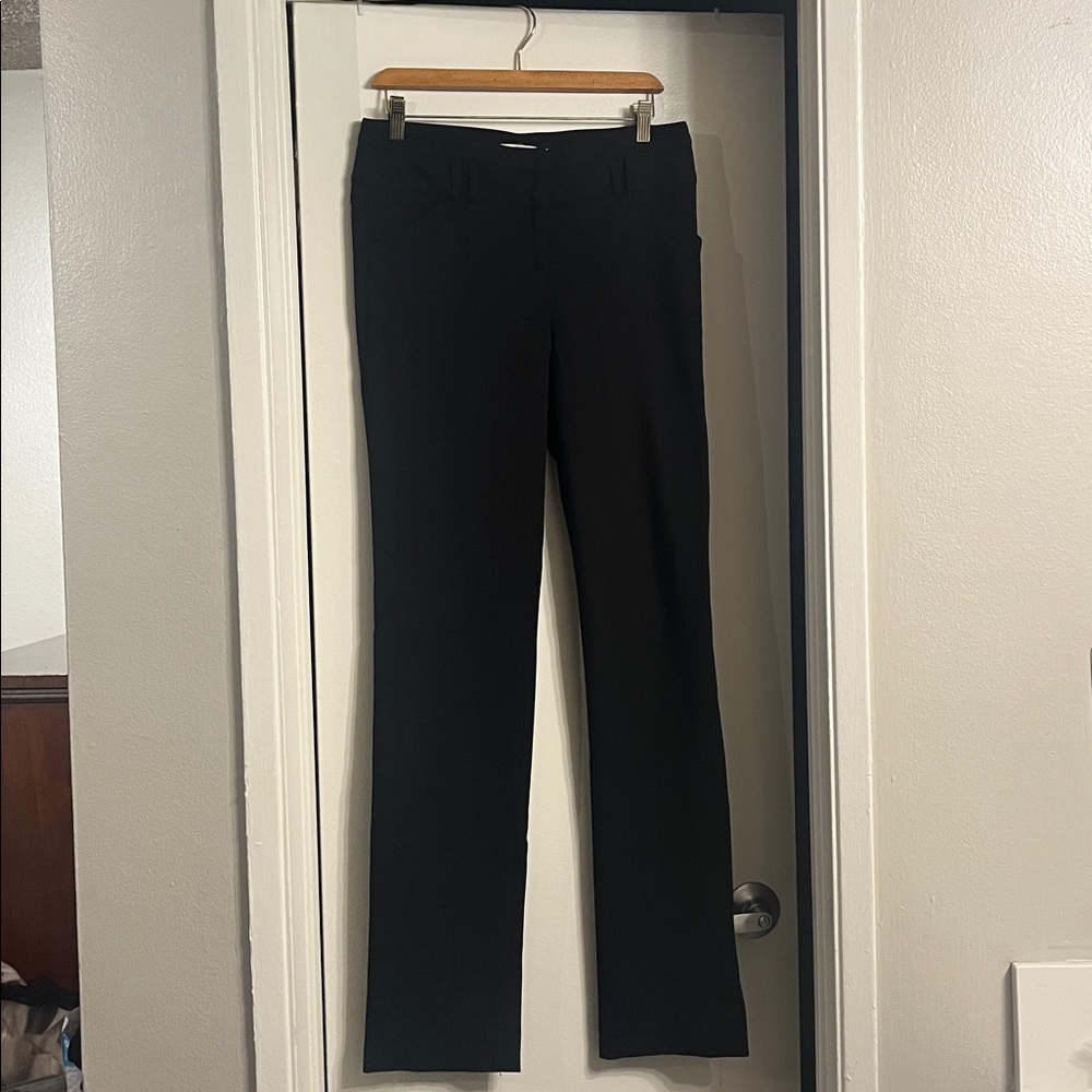 Diane Von Furstenberg work pants!’ 6 but can fit size 8+ stretchfits AMAZING!!